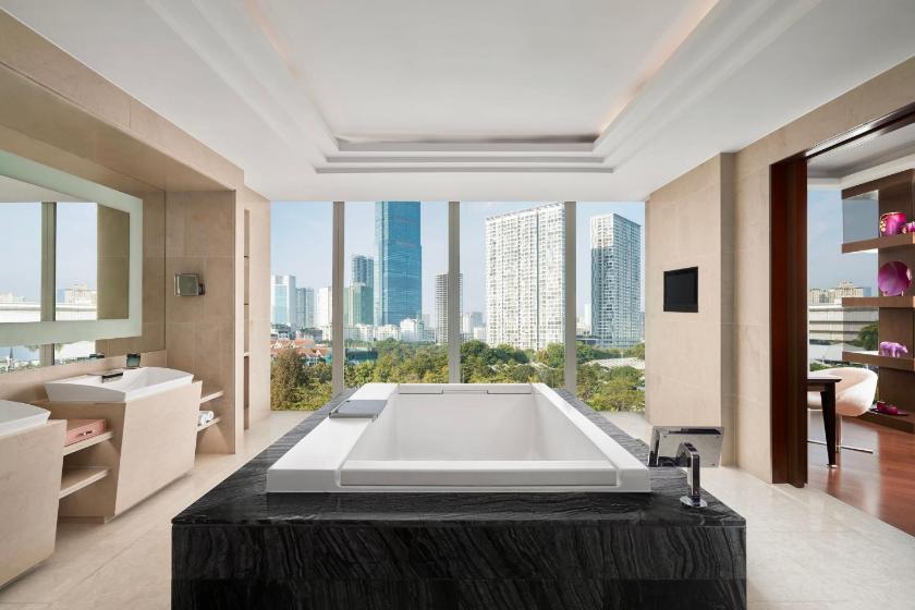  Suite Chairman, Quyền Sử Dụng Executive Lounge, 1 Giường Cỡ King