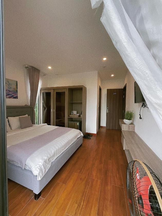 Phòng Giường Đôi Nhìn Ra Núi Phòng Giường Đôi Nhìn Ra Núi