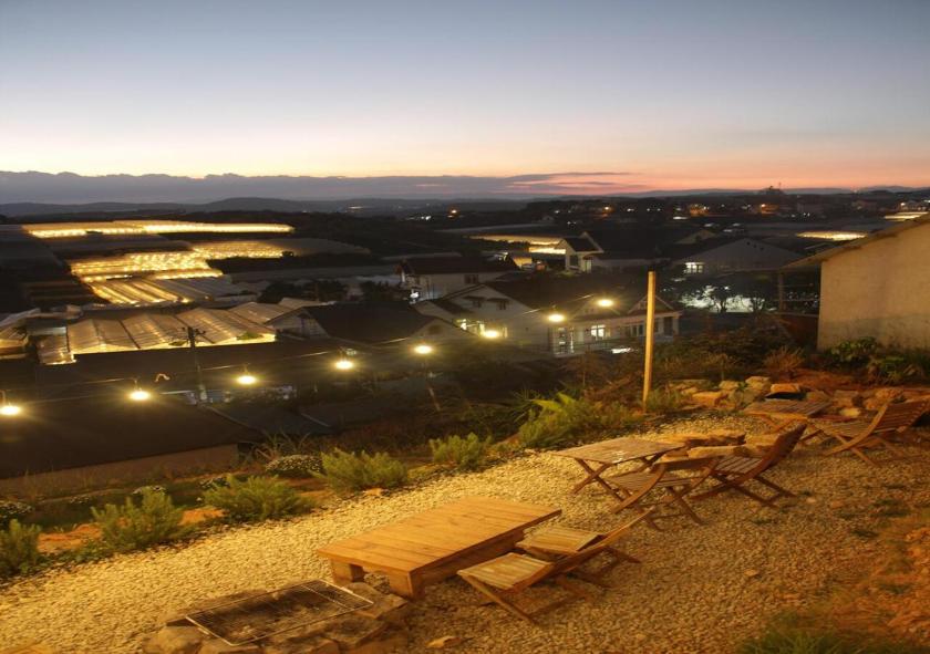 Phòng Giường Đôi Có Phòng Tắm Riêng