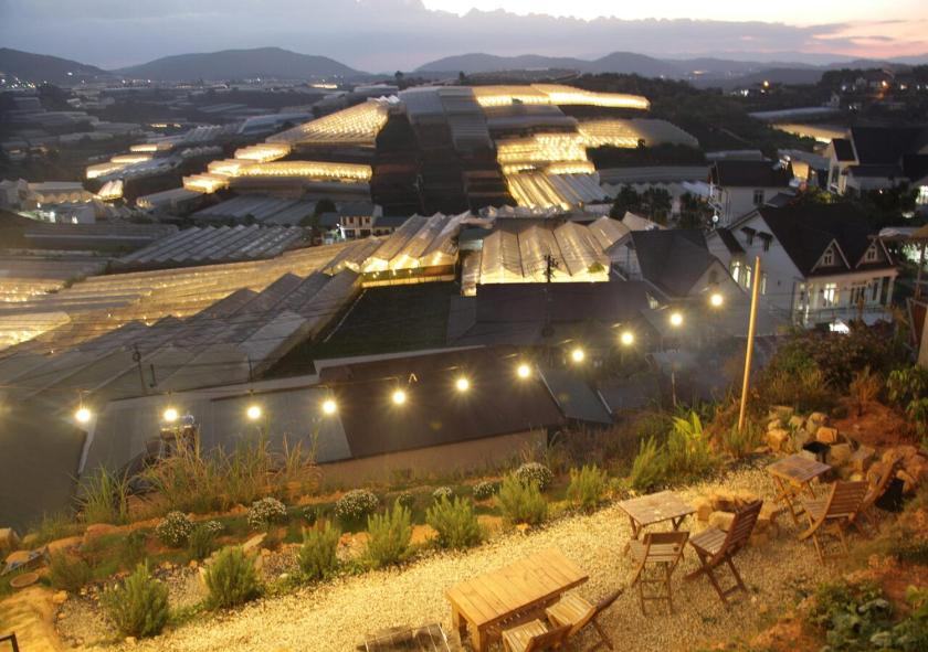 Phòng Giường Đôi Có Phòng Tắm Riêng