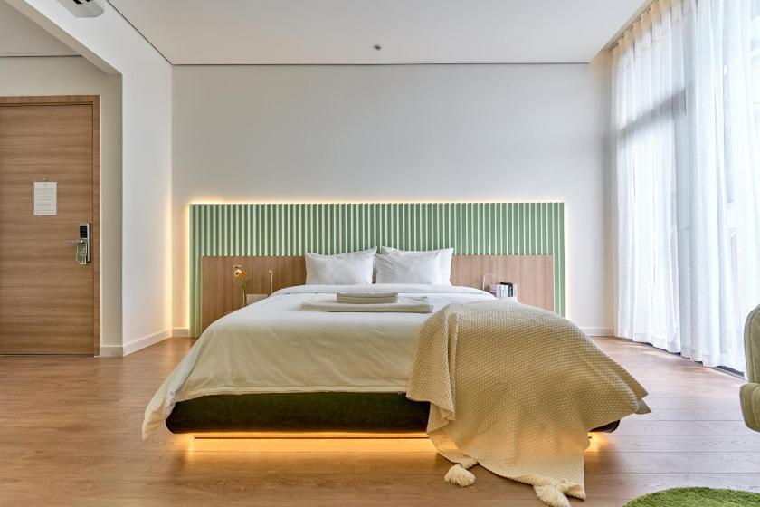 Phòng Deluxe Giường Đôi