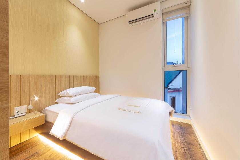 Căn hộ nhìn ra Núi