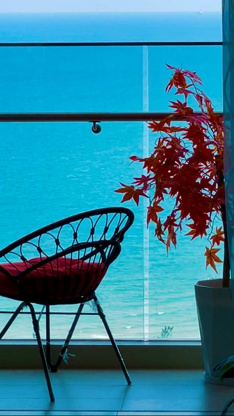 Căn Hộ Nhìn Ra Biển