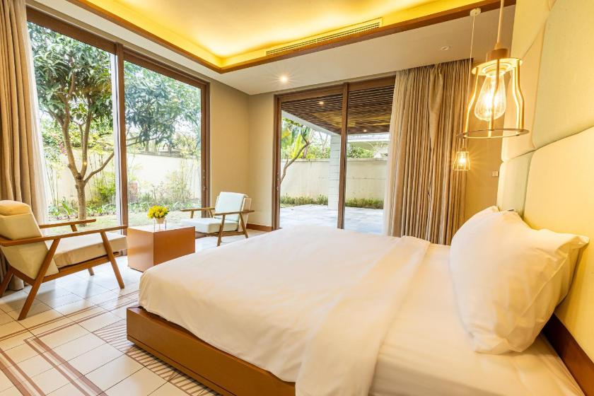 Căn Hộ Nhìn Ra Vườn