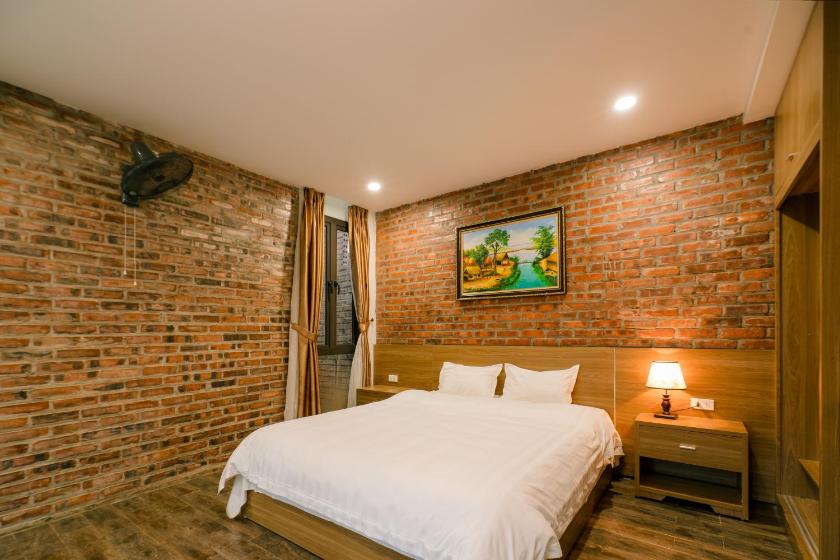 Phòng Giường Đôi Nhìn Ra Hồ Bơi