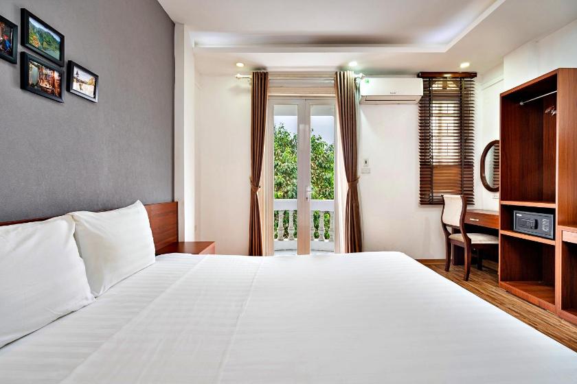 Phòng Deluxe Giường Đôi