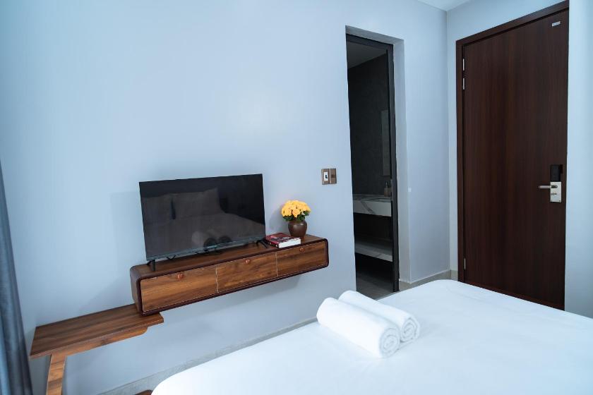 Phòng Có Giường Cỡ Queen Với Ban Công