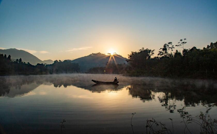 Bungalow - Nhìn Ra Mặt Nước 