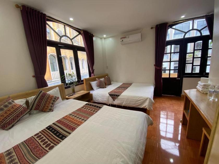 Phòng Gia Đình Có Ban Công