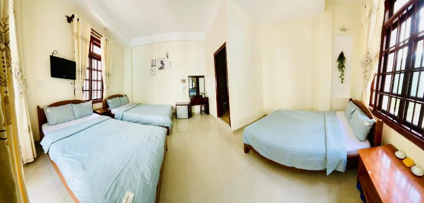 Phòng Gia Đình Có Ban Công Phòng Gia Đình Có Ban Công