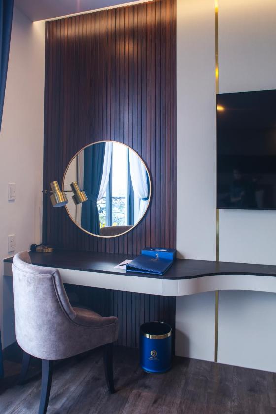 Phòng Gia Đình Có Ban Công