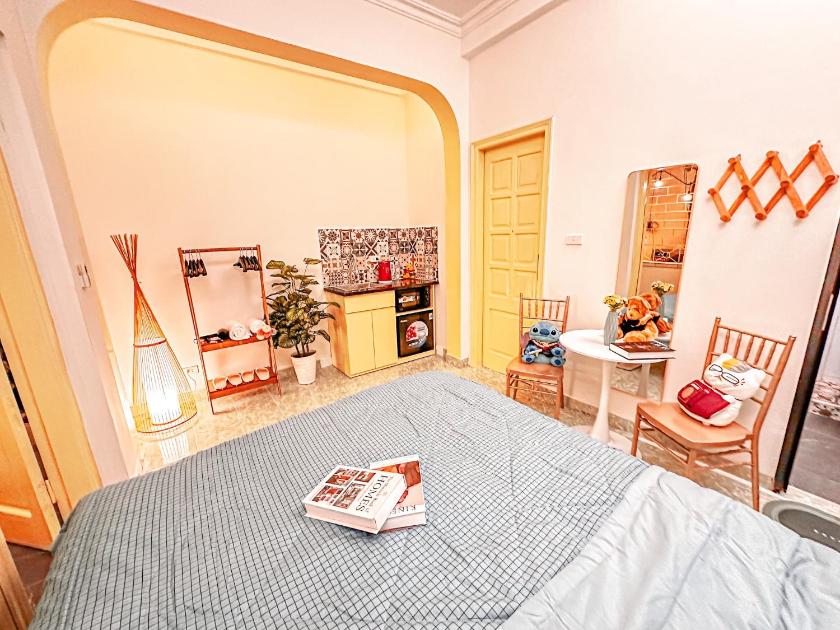 Phòng Giường Đôi Có Ban Công