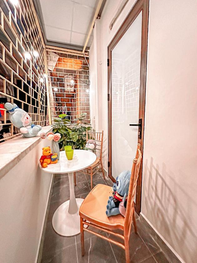 Phòng Giường Đôi Có Ban Công