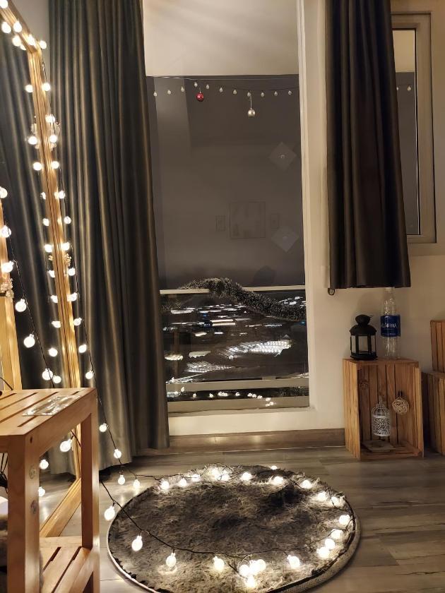 Phòng Deluxe Giường Đôi Có Ban Công