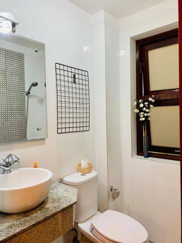 Phòng Giường Đôi Hạng Bình Dân