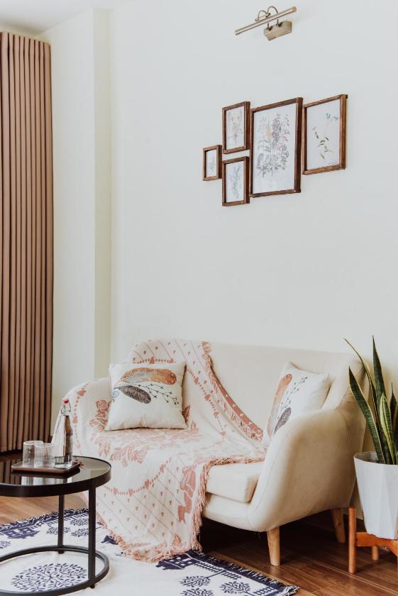 Phòng Có Giường Cỡ King Với Ban Công