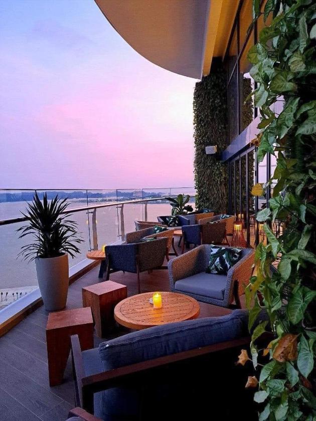 Căn Hộ 2 Phòng Ngủ