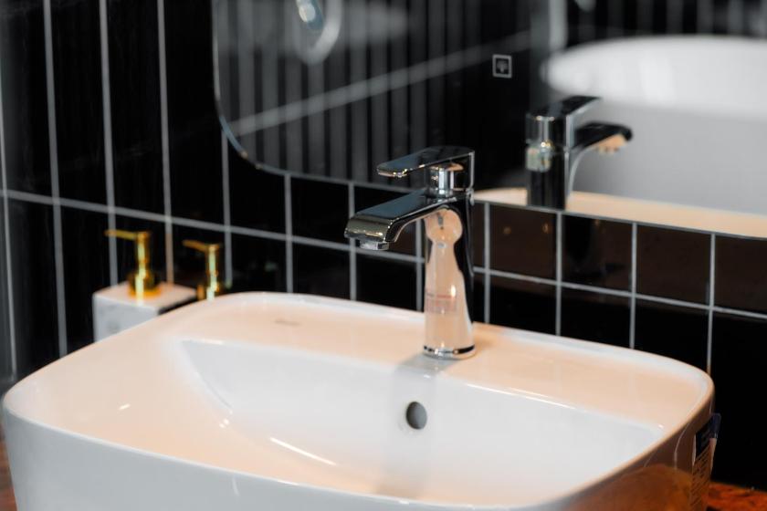 Phòng Có Giường Cỡ King Với Ban Công