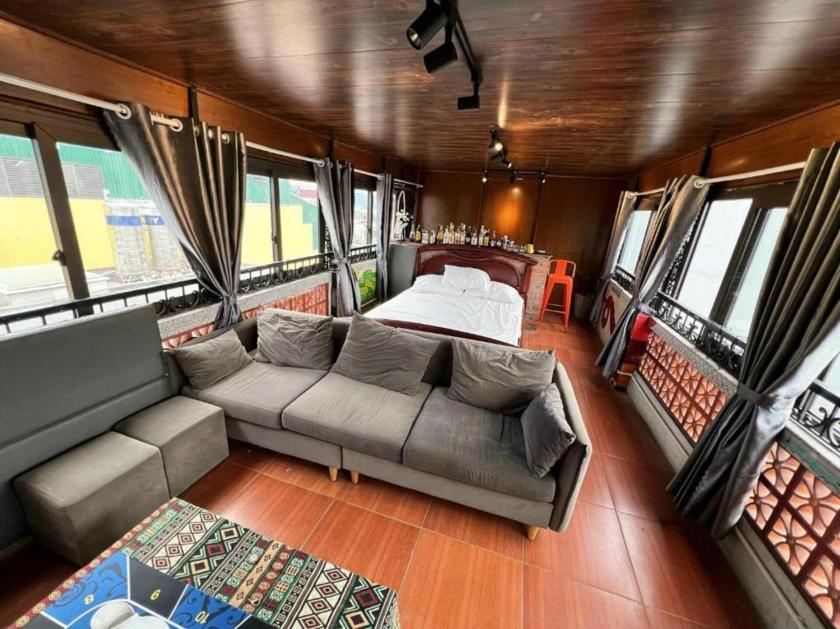 Phòng Gia Đình Có Bồn Tắm