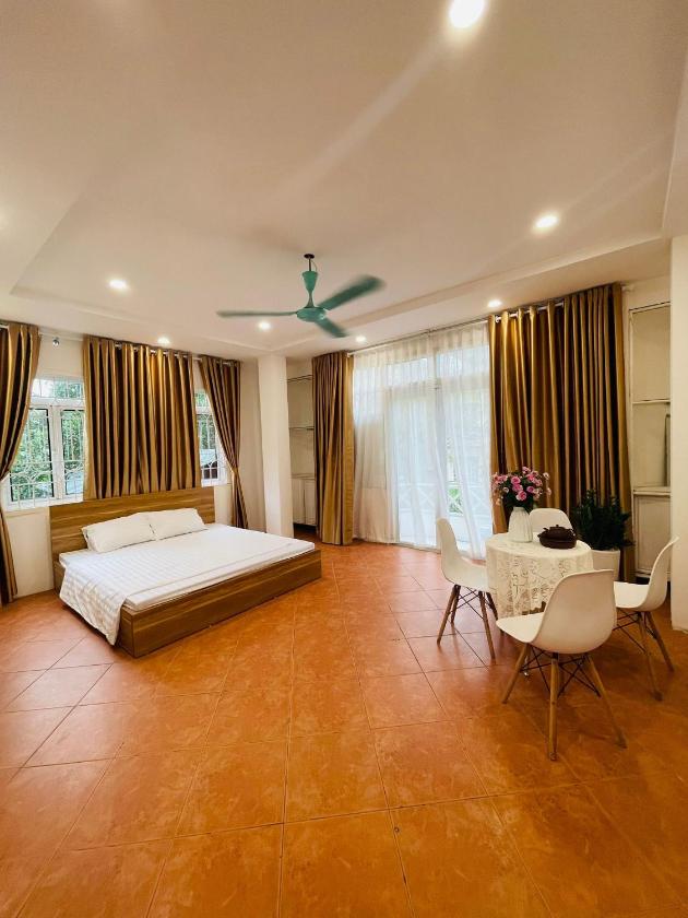 Phòng Deluxe Có Giường Cỡ King