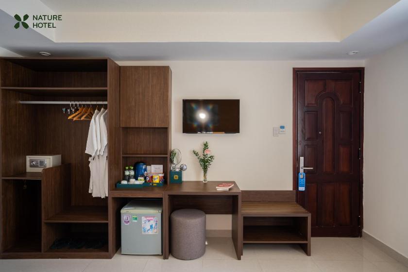 Phòng 3 Người Nhìn Ra Thành Phố Phòng 3 Người Nhìn Ra Thành Phố