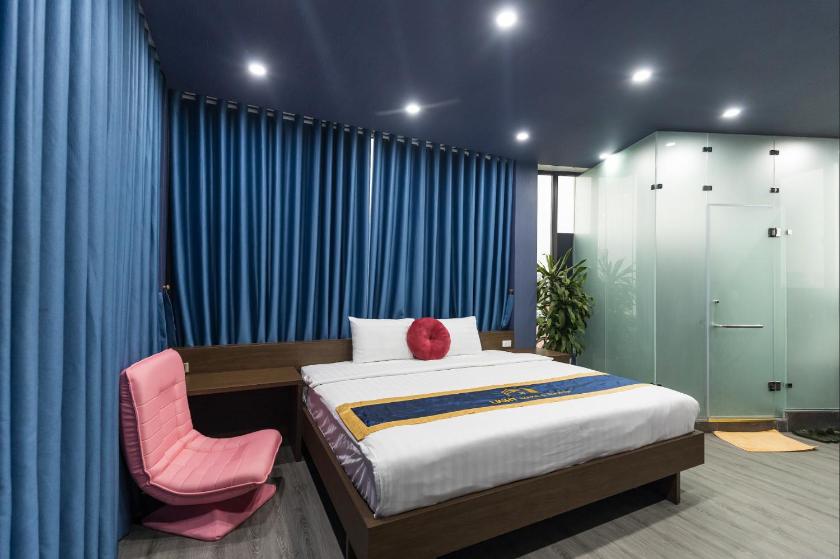 Suite Junior Có Ban Công