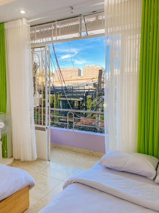 Phòng Giường Đôi/2 Giường Đơn Nhìn Ra Thành Phố