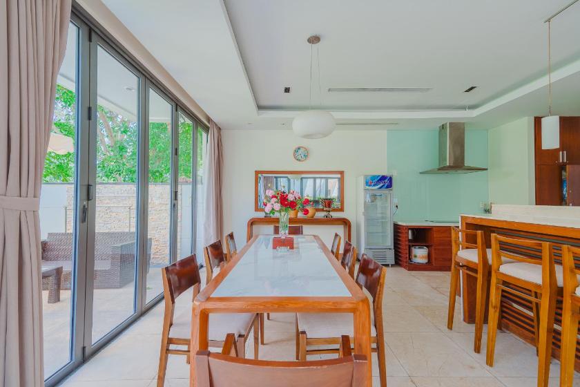 Biệt thự Tiêu chuẩn