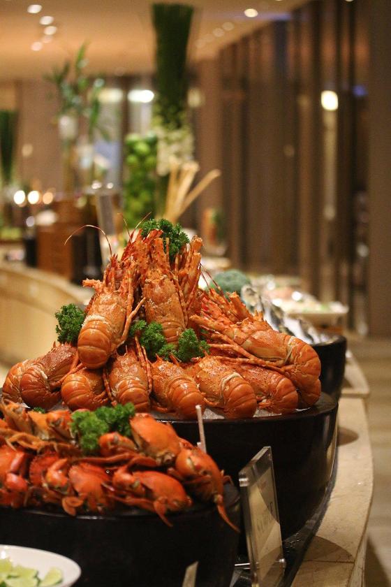 Phòng Deluxe Có Giường Cỡ King/2 Giường Đơn - Lưu Trú Kèm Buffet Hải Sản