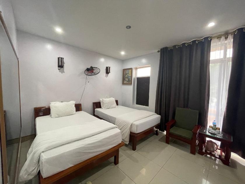 Phòng cho 3 người có Ban Công