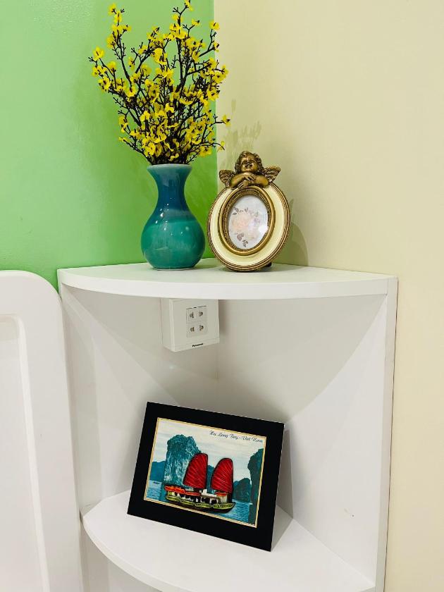 Phòng cho 3 người có Ban Công Phòng cho 3 người có Ban Công