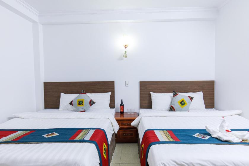 Phòng Deluxe Gia đình