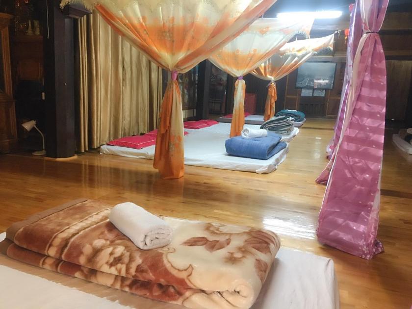 Phòng Gia Đình Với Phòng Tắm Chung