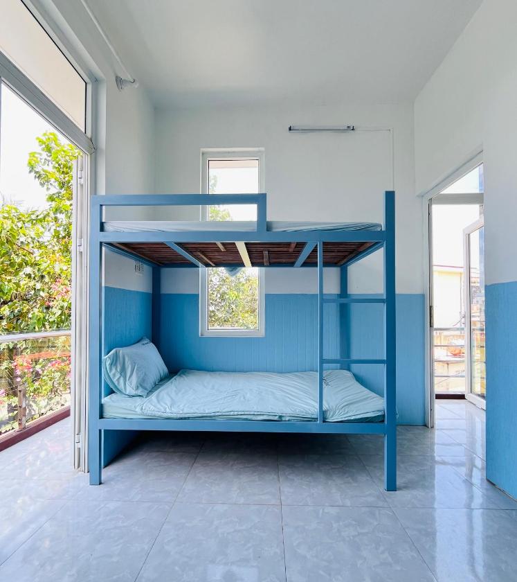 Phòng 4 Người Có Phòng Tắm Riêng