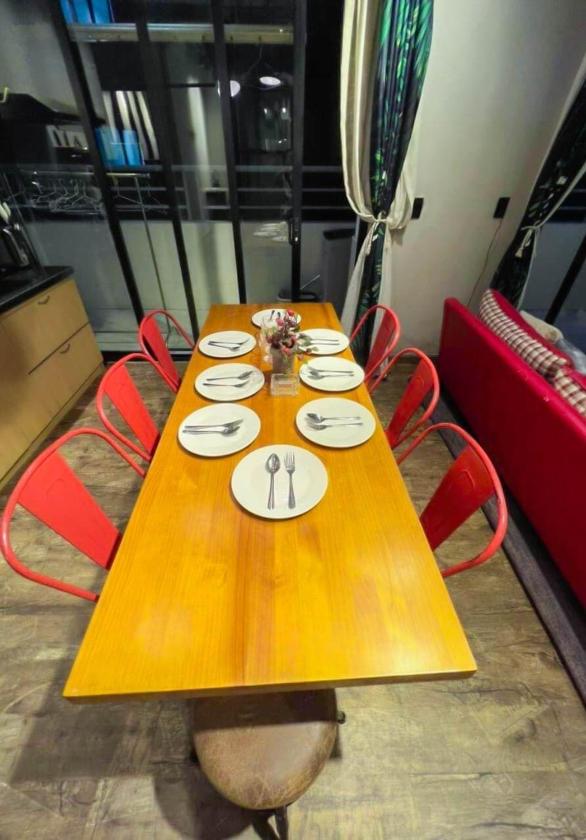 Căn hộ Bốn Phòng Ngủ Nhìn Ra Biển