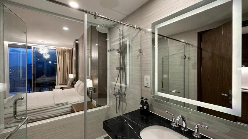 Studio Có Ban Công