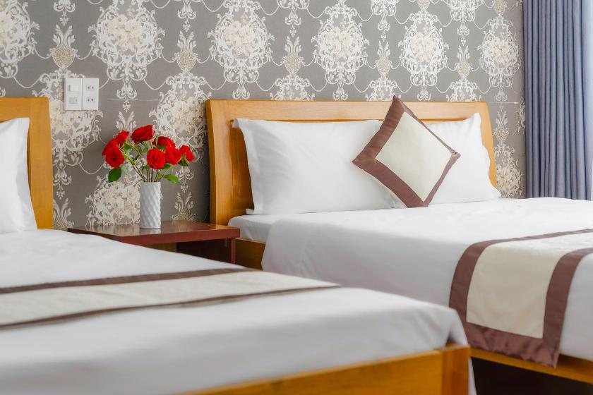 Suite Gia Đình Deluxe