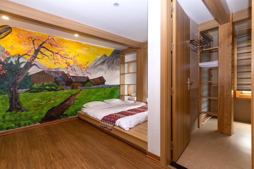 Phòng Có Giường Cỡ Queen Và Bồn Tắm Spa