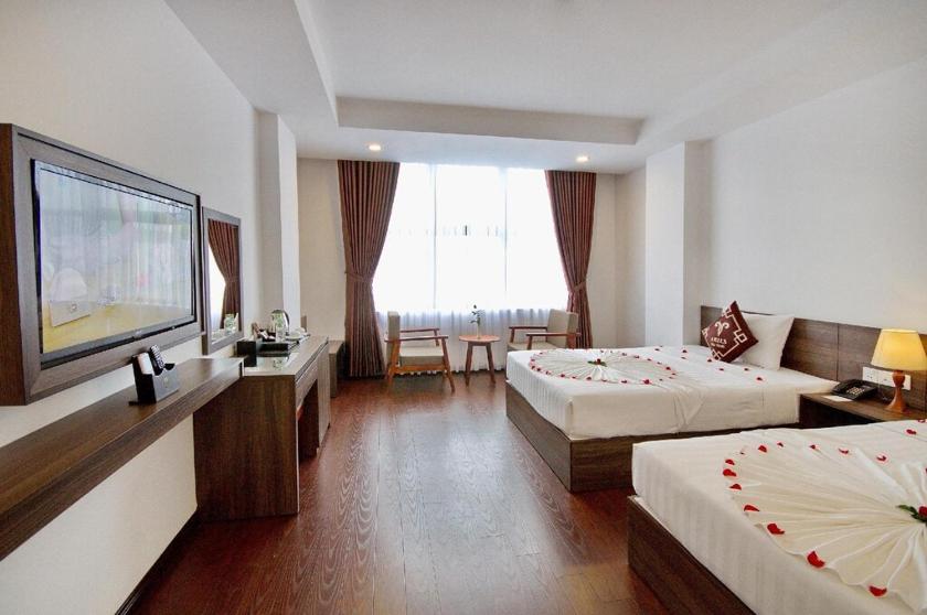 Phòng Deluxe Giường Đôi