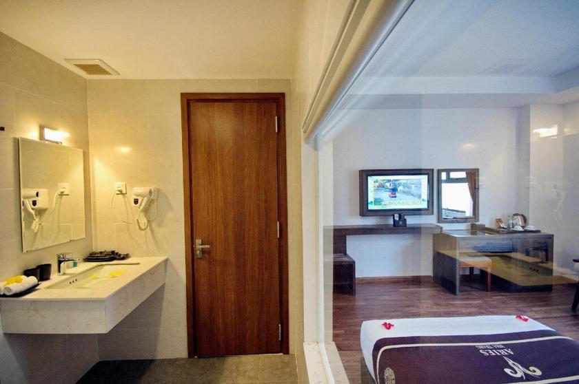 Phòng Deluxe Giường Đôi