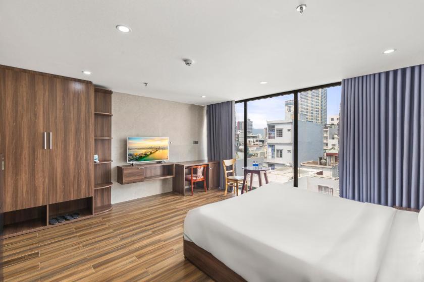 Studio Nhìn Ra Biển