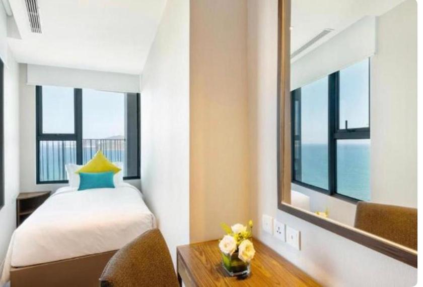 Căn hộ 2 Phòng ngủ có Ban công và Nhìn ra Biển