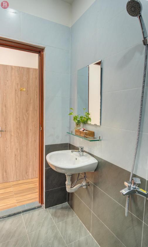 Phòng Gia Đình Có Ban Công