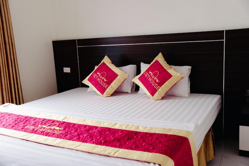 Phòng Deluxe Giường Đôi Nhìn Ra Biển