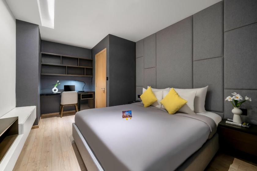 Căn Hộ Áp Mái - Nhìn Ra Sông