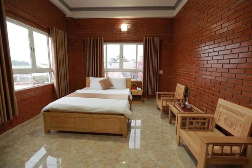 Phòng Có Giường Cỡ Queen Và Bồn Tắm Spa