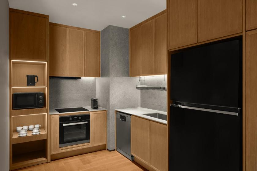 2 Bedroom Type 1 Lake View