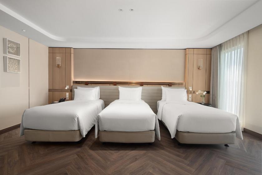 Phòng Deluxe 3 Người Nhìn Ra Biển