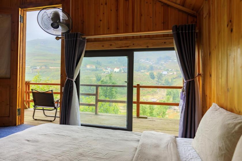 Phòng Giường Đôi Với Phòng Tắm Chung