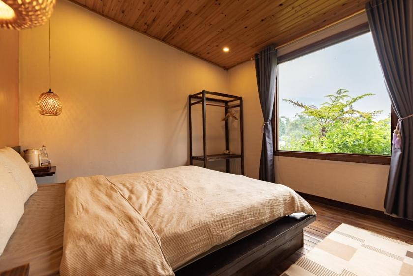 Phòng Deluxe Giường Đôi Có Vòi Sen